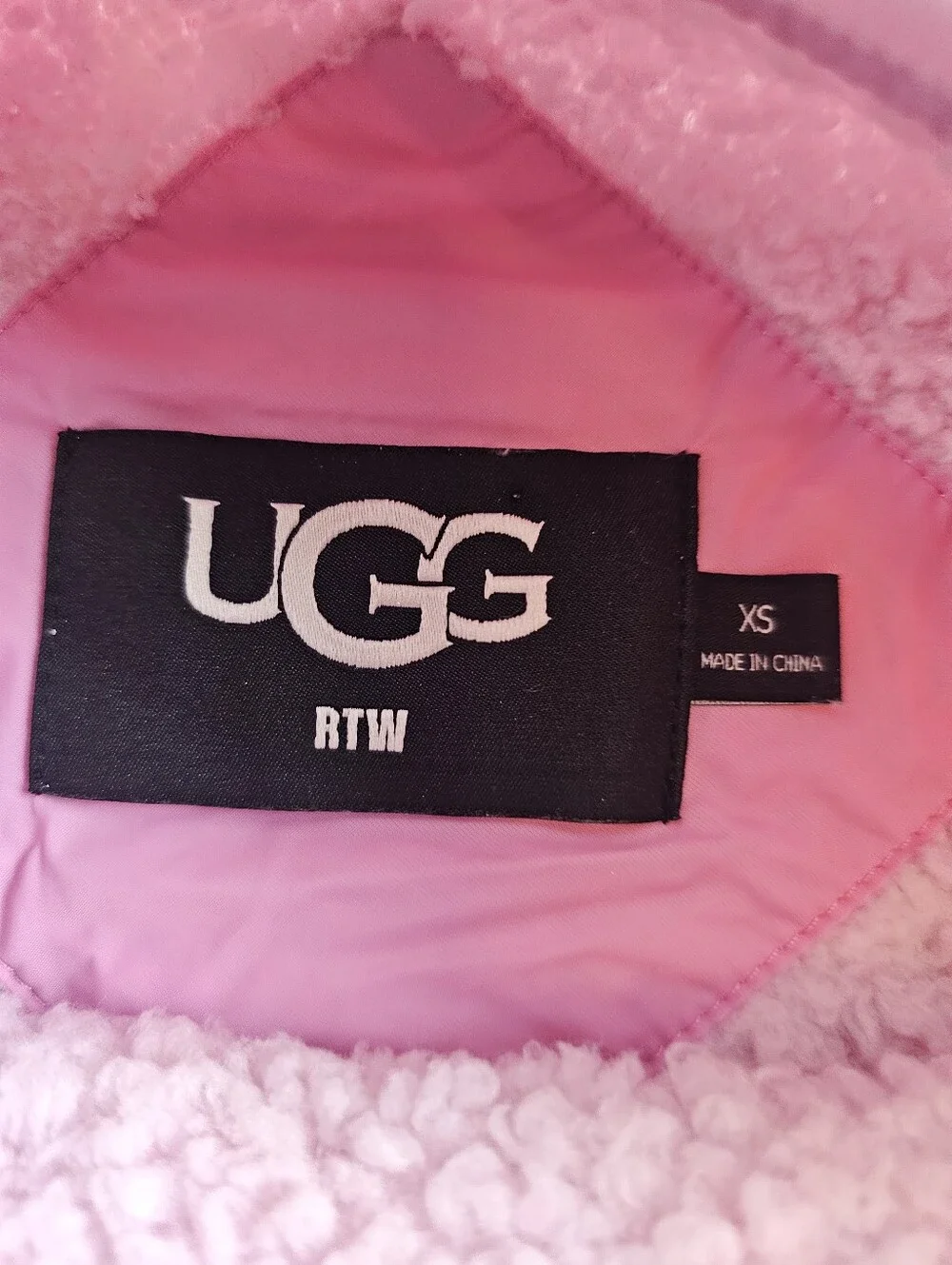 UGG Pink Sherpa Pullover Sweater Womens Extra Small Pink with Pocket